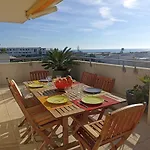 Superbe 4 Pièces Avec Terrasse, Clim, Piscine Et Parking à - Fr-1-338-493