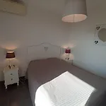 Superbe 4 Pièces Avec Terrasse, Clim, Piscine Et Parking à - Fr-1-338-493 * Sète