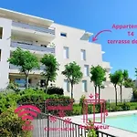 Superbe 4 Pièces Avec Terrasse, Clim, Piscine Et Parking à - Fr-1-338-493 Appartamento